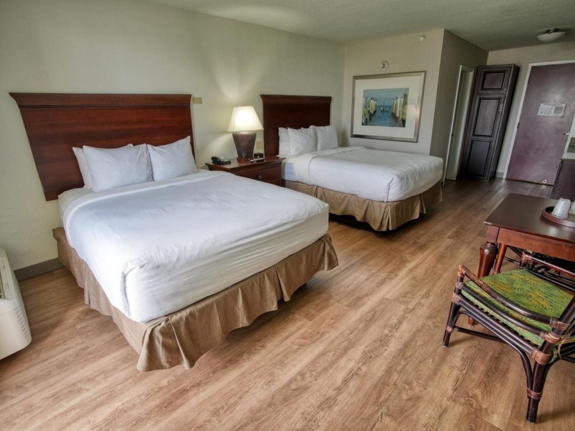 Queen Room Two Queen Beds Non-Smoking