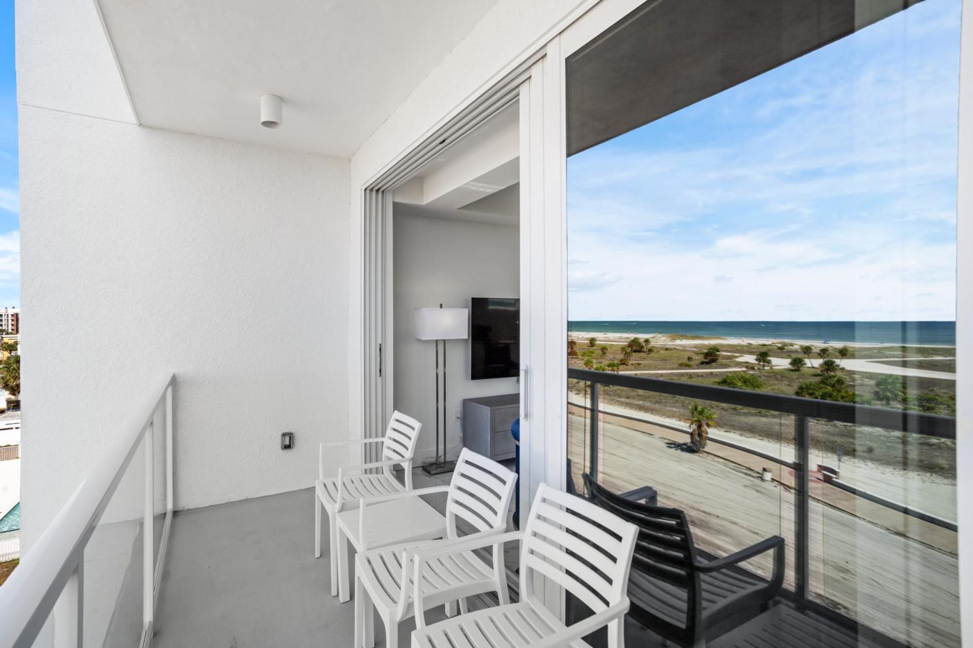 Junior Suite Ocean View