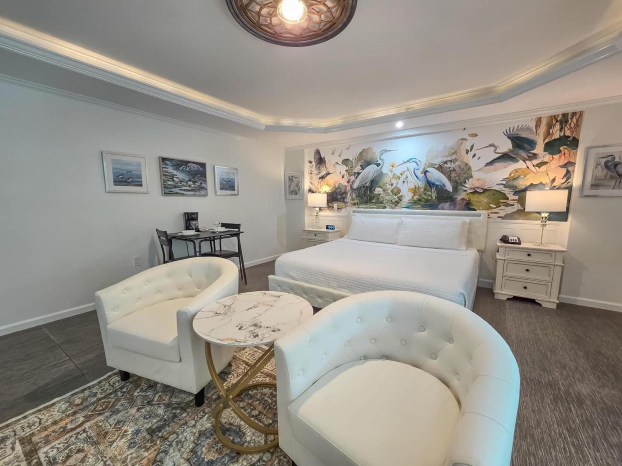 Deluxe King Room