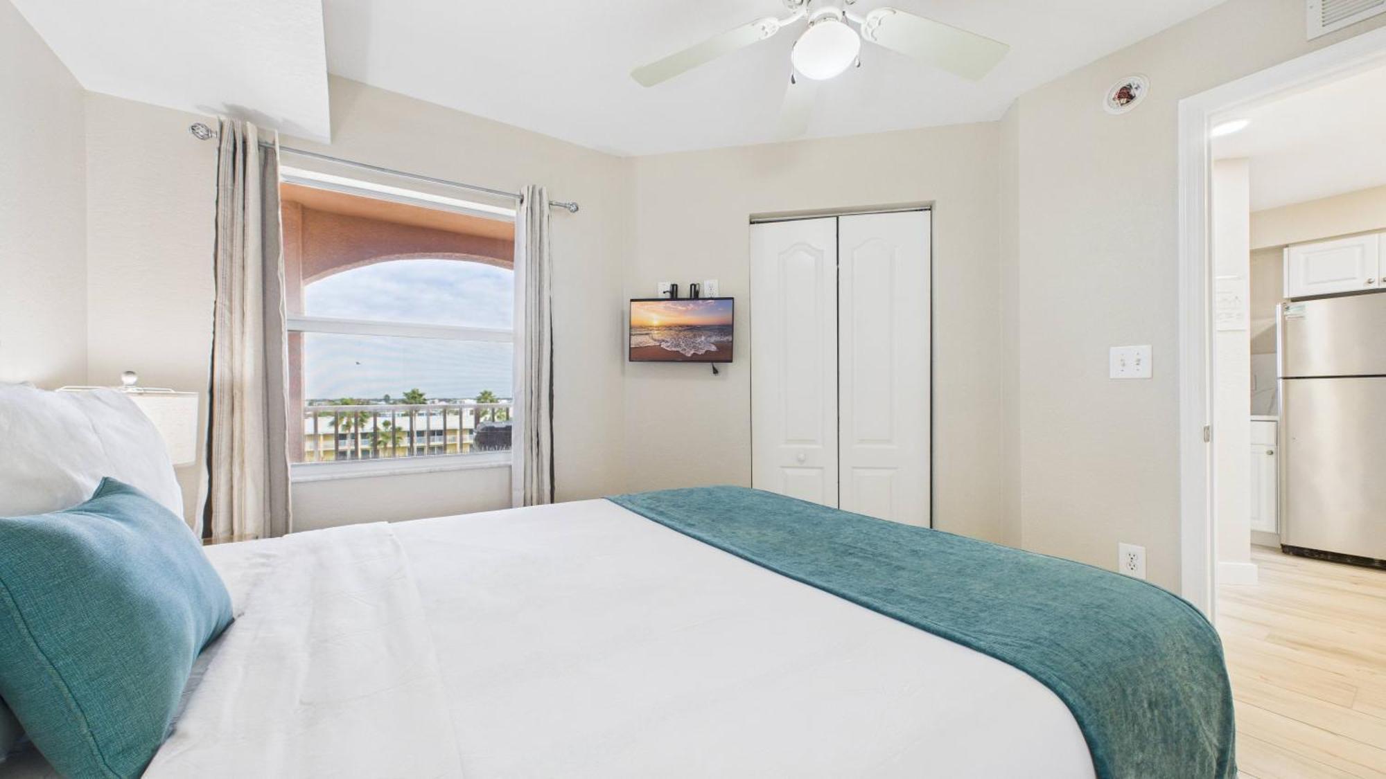 Two-Bedroom Superior Apartment