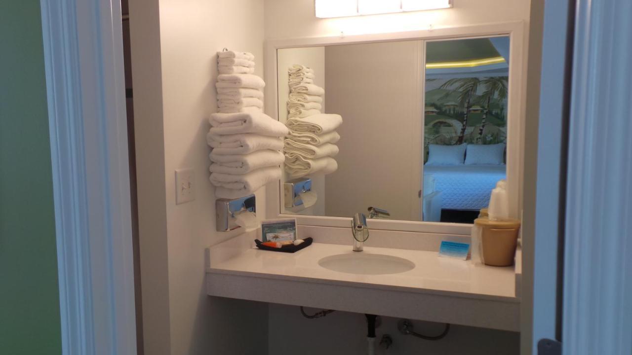 Deluxe Double Room Kitchenette