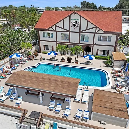 Palm Crest Resort Motel-2