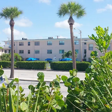 Friendly Native Beach Resort-2
