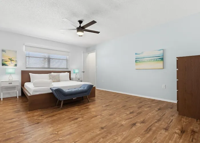 St. Pete Beach Suites